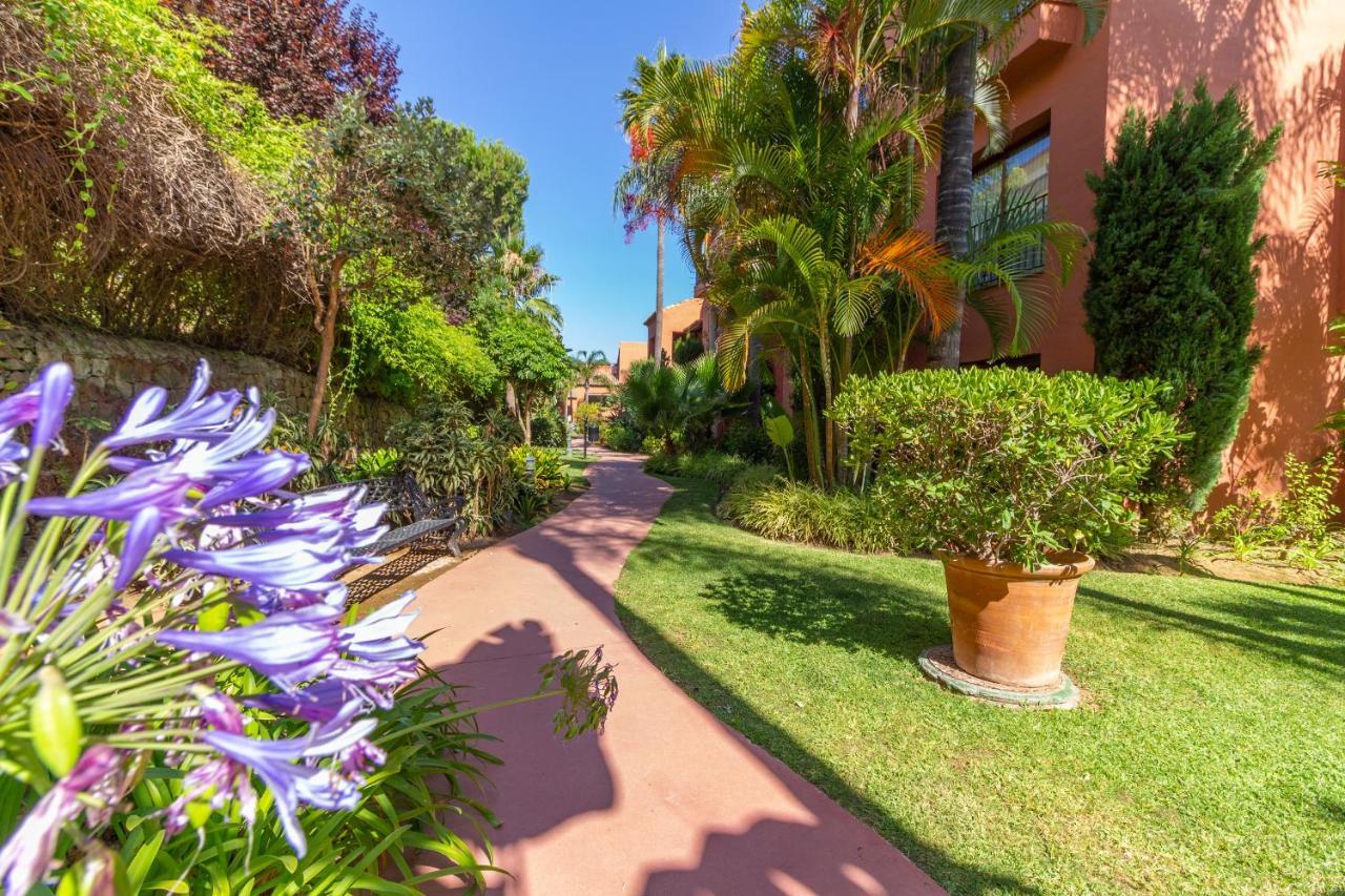Xpce D Carlos Gardens Apartment Marbella Exterior photo
