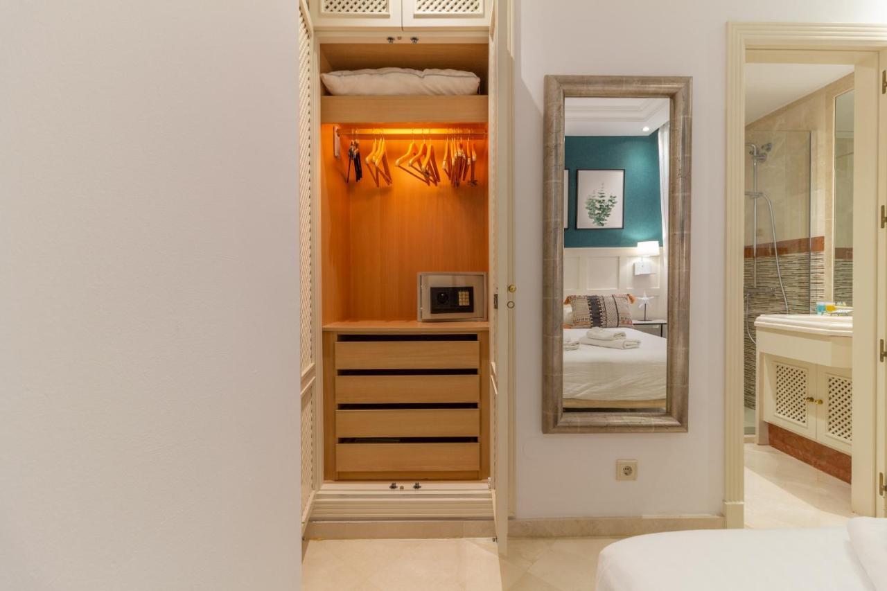 Xpce D Carlos Gardens Apartment Marbella Exterior photo